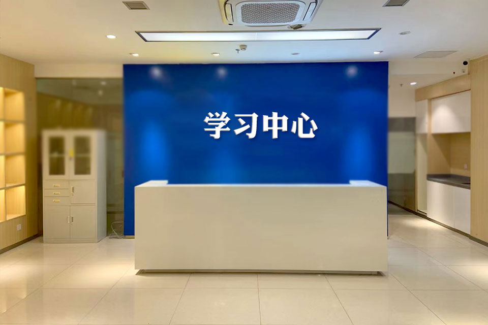 洛阳爱管云初中辅导机构