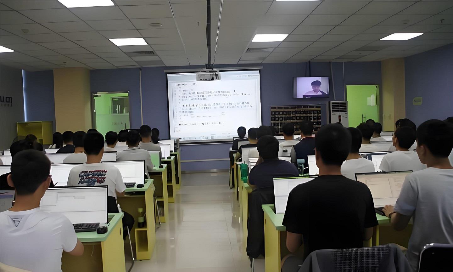 西安专业的Web软件工程师课程推荐