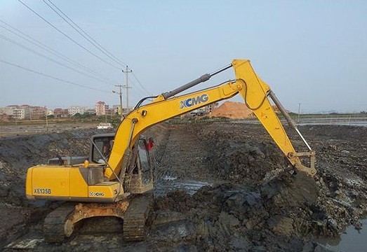 徐州挖掘机培训学校