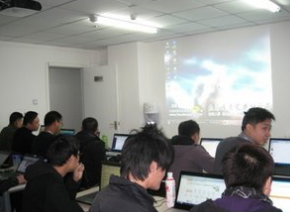 济南大数据分析师培训班学员上课图片3