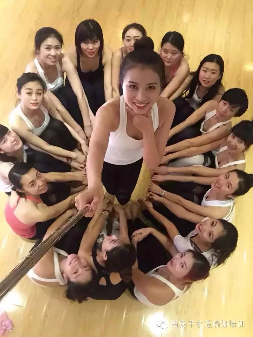 上海千水莲瑜伽培训