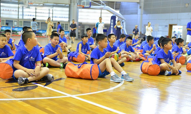 上海闵行区附近哪里有少儿篮球培训学校