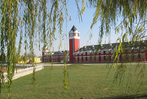 上海紫竹学院美国费尔蒙特高中