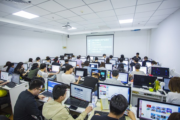 惠州学习Web前端技术要多久多少钱