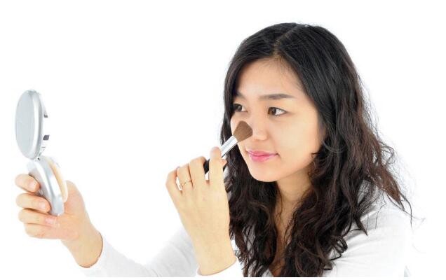 南宁专业的化妆造型培训机构招生
