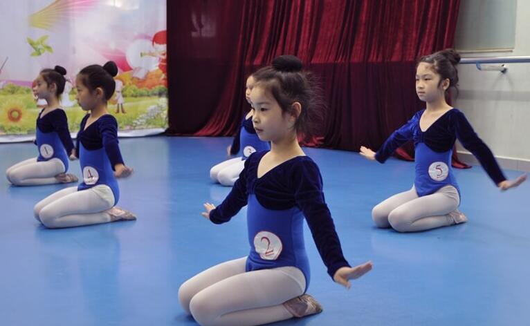 广州少儿芭蕾舞培训学校哪家好