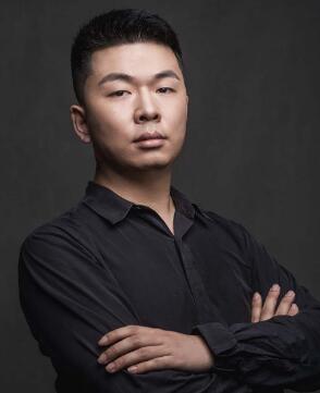 李欣雨-专业软件讲师