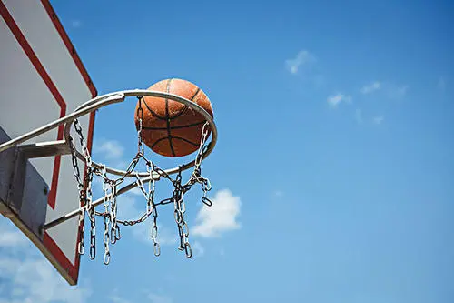 上海徐汇报名青少年篮球培训机构多少钱