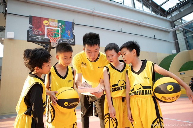 上海青少年篮球培训机构哪家好一览表