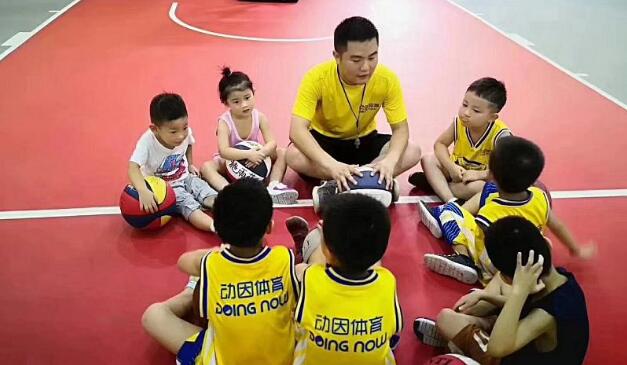 郑州学习打篮球哪家培训学校靠前