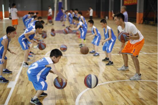 郑州学篮球的儿童要知道的5种战术配合