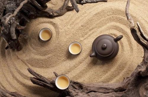 南京茶艺老师讲解五盖山米茶的选购技巧